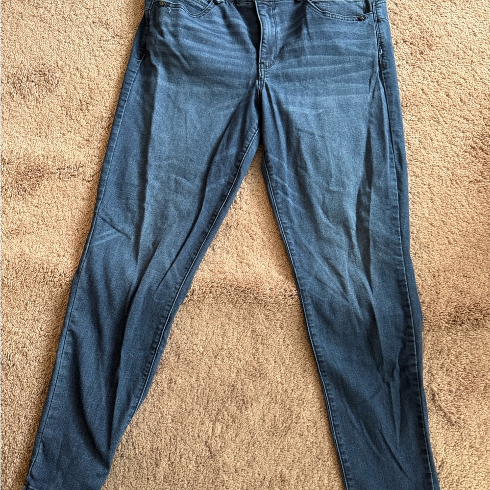 Democracy “Ab”solution skinny jeans size 16